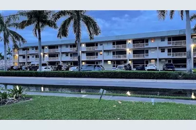 270 Layne Blvd #215, Hallandale Beach, FL 33009 - Photo 2