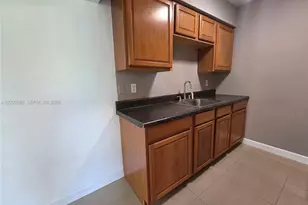 1125 NE 16th Pl, Fort Lauderdale, FL 33305 - Photo 20