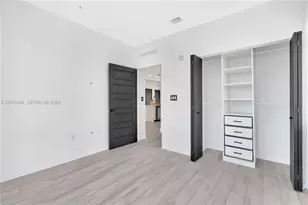 4740 NW 84th Ct, Doral, FL 33166 - Photo 8