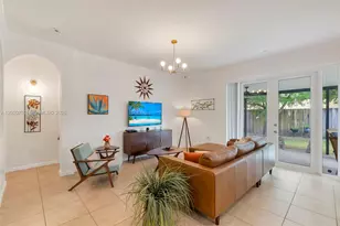 25180 SW 119th Ave, Homestead, FL 33032 - Photo 10
