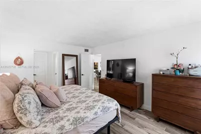 430 Commodore Dr #213, Plantation, FL 33325 - Photo 20
