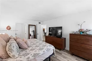430 Commodore Dr, Plantation, FL 33325 - Photo 20