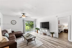 430 Commodore Dr, Plantation, FL 33325 - Photo 16