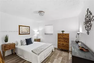 430 Commodore Dr, Plantation, FL 33325 - Photo 28