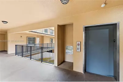 430 Commodore Dr #213, Plantation, FL 33325 - Photo 44