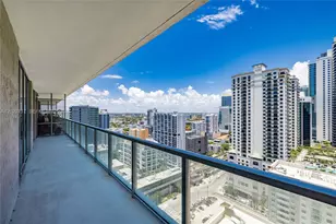 1111 SW 1st Ave, Miami, FL 33130 - Photo 2