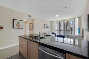 1111 SW 1st Ave, Miami, FL 33130 - Photo 14