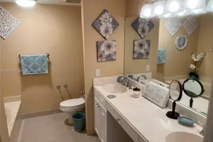 3610 Yacht Club Dr, Aventura, FL 33180 - Photo 10