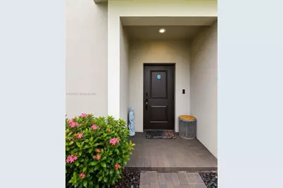 20636 NE 5th Pl, Miami, FL 33179 - Photo 4