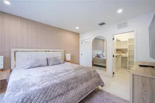 545 NW 47th St, Miami, FL 33127 - Photo 8