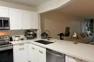 1770 NE 191st St, Miami, FL 33179 - Photo 2