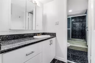 16558 NE 26th Ave, North Miami Beach, FL 33160 - Photo 14