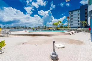 16558 NE 26th Ave, North Miami Beach, FL 33160 - Photo 36