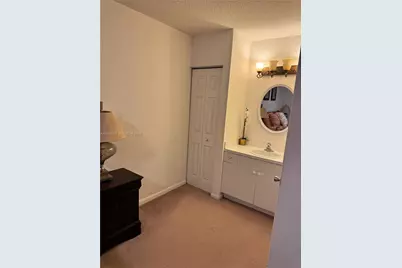 2330 SW 80th Ter, Miramar, FL 33025 - Photo 10