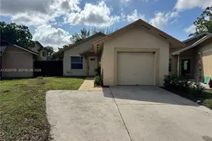 2330 SW 80th Terrace, Miramar, FL 33025 - Photo 2