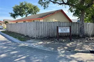 2330 SW 80th Terrace, Miramar, FL 33025 - Photo 4