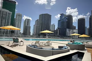 92 SW 3rd St, Miami, FL 33130 - Photo 38