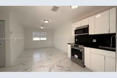 811 E 52nd St #101, Hialeah, FL 33013 - Photo 30