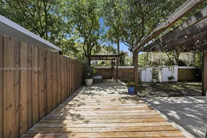 3464 51st St, Hollywood, FL 33312 - Photo 38