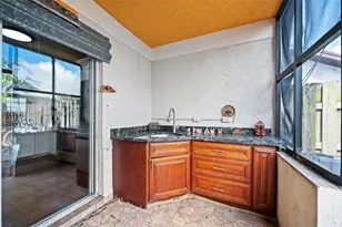 255 E 3rd St, Hialeah, FL 33010 - Photo 24