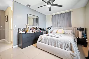 255 E 3rd St, Hialeah, FL 33010 - Photo 16