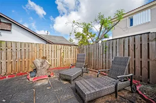 255 E 3rd St, Hialeah, FL 33010 - Photo 26