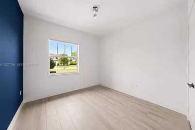 2031 Meadows Dr, Davie, FL 33324 - Photo 26
