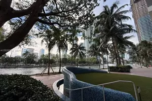 185 SW 7th St, Miami, FL 33130 - Photo 16