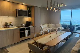 159 NE 6th St, Miami, FL 33132 - Photo 10