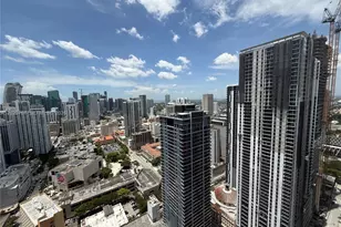 159 NE 6th St, Miami, FL 33132 - Photo 2