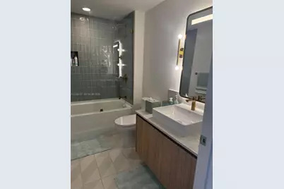 159 NE 6th St #4016, Miami, FL 33132 - Photo 32