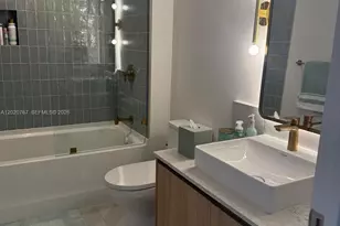 159 NE 6th St, Miami, FL 33132 - Photo 32