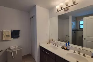 438 NE 194th Terrace, Miami, FL 33179 - Photo 10