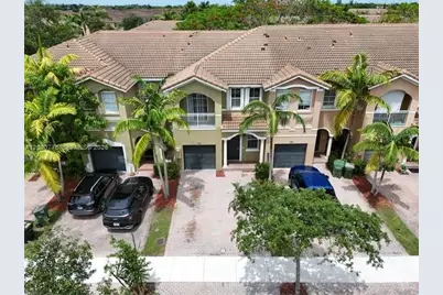 1444 SE 25th Ave, Homestead, FL 33035 - Photo 2