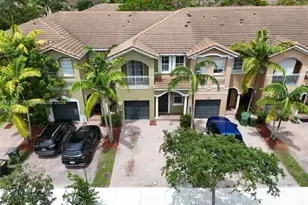 1444 SE 25th Ave, Homestead, FL 33035 - Photo 2