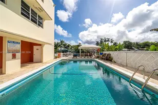 1330 NE 105th St, Miami Shores, FL 33138 - Photo 16
