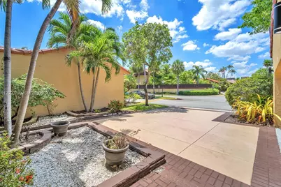 1010 NE 204th Ter, Miami, FL 33179 - Photo 46