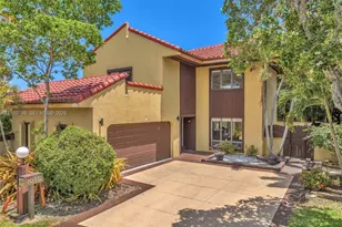 1010 NE 204th Terrace, Miami, FL 33179 - Photo 2