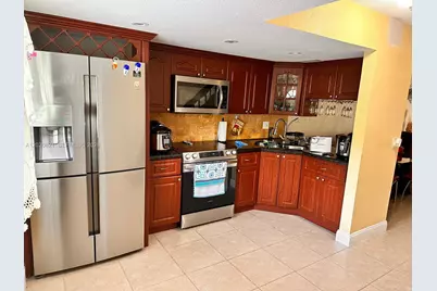 5953 W 28th Ave #24, Hialeah, FL 33016 - Photo 10