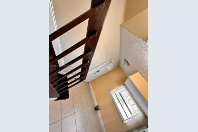 5953 W 28th Ave #24, Hialeah, FL 33016 - Photo 32