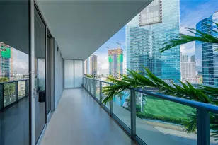 1300 Brickell Bay Dr, Miami, FL 33131 - Photo 22