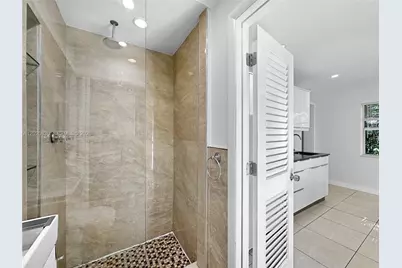 620 86th St #B, Miami Beach, FL 33141 - Photo 10