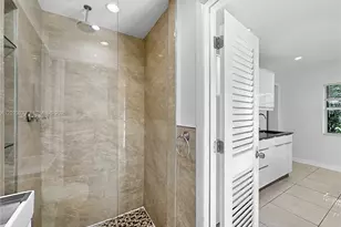 620 86th St, Miami Beach, FL 33141 - Photo 10