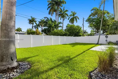 1239 Washington St #1239, Hollywood, FL 33019 - Photo 28