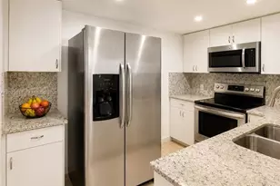 1460 NE 169th St, North Miami Beach, FL 33162 - Photo 2