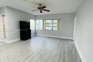 9175 SW 77th Ave, Miami, FL 33156 - Photo 2