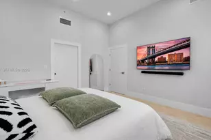 6917 Collins Ave, Miami Beach, FL 33141 - Photo 16