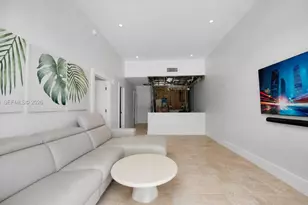6917 Collins Ave, Miami Beach, FL 33141 - Photo 10