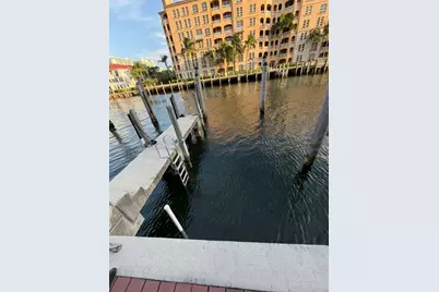 2950 NE 188th St #27, Aventura, FL 33180 - Photo 2