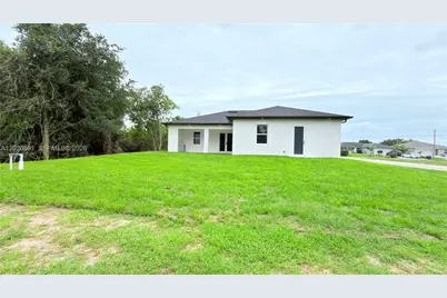 3114 6th St W, Other City - In The State Of Florida, FL 33971 - Photo 26